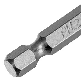 8915121